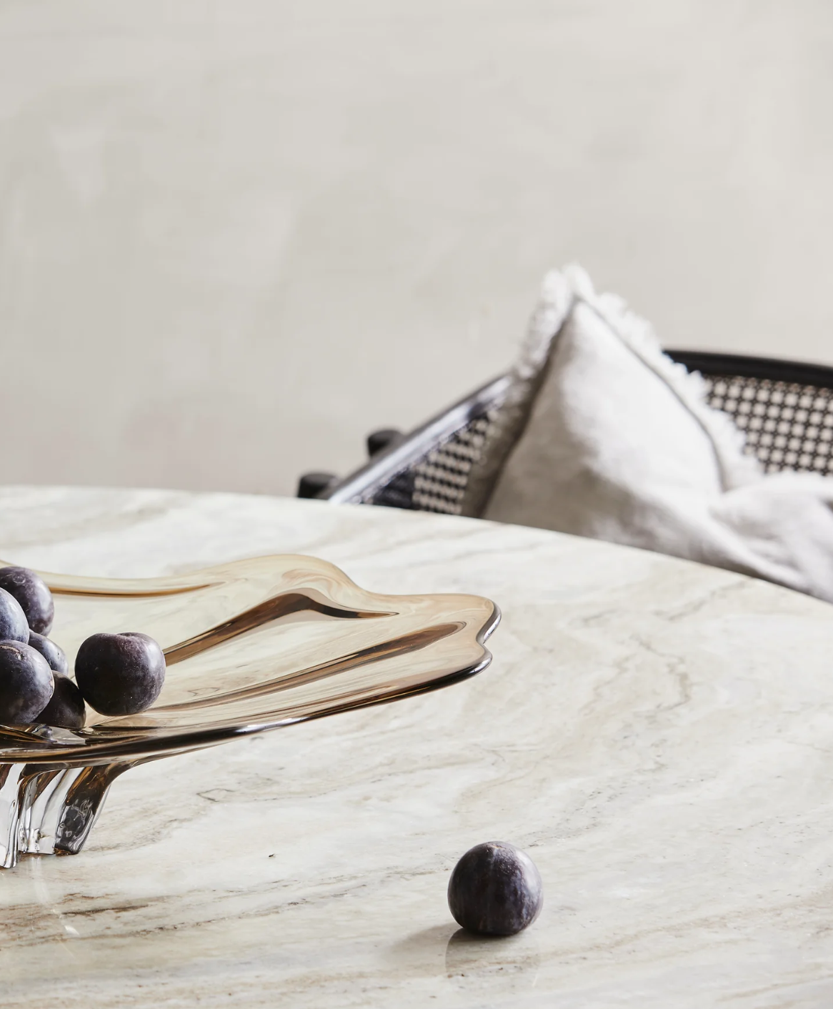 Eerie Round Dining Table - Ivory